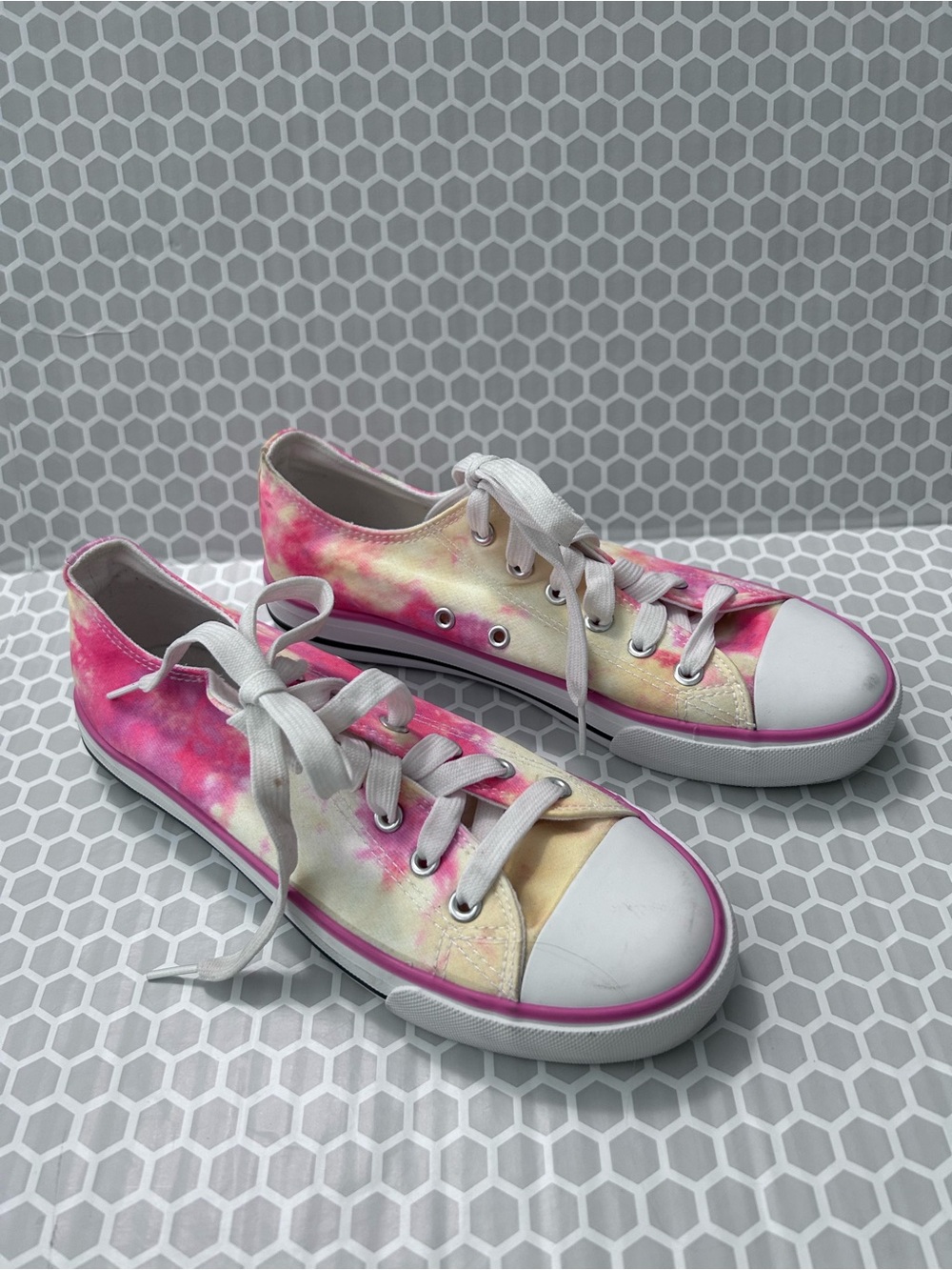 Women’s Low-Top Tie-Dye Canvas Sneakers — Pink & Yellow. Size 7